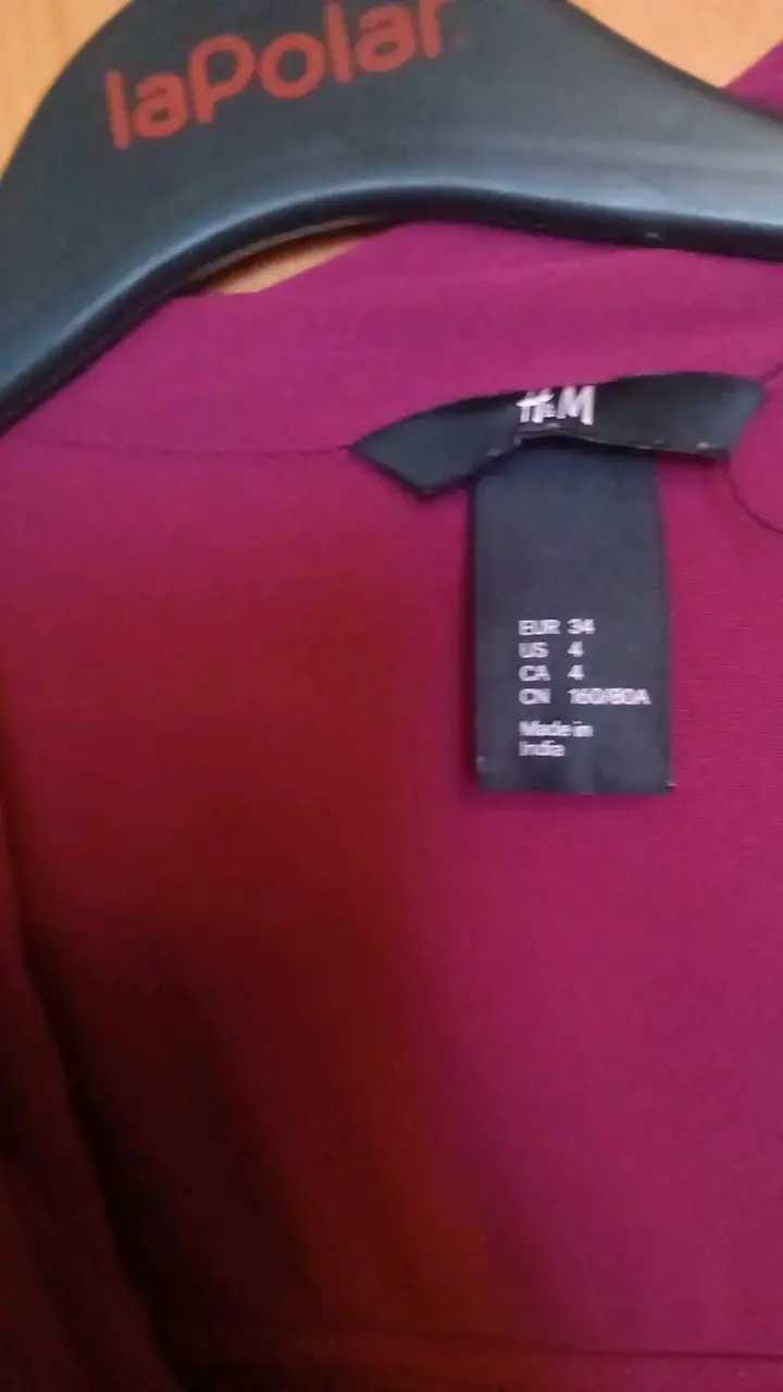 Vestido burdeos elegante para mujer - 3