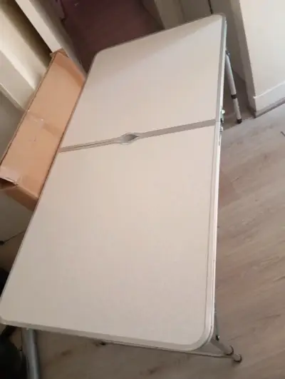 Mesa plegable rectangular portátil de 120x60cm - miniatura 3