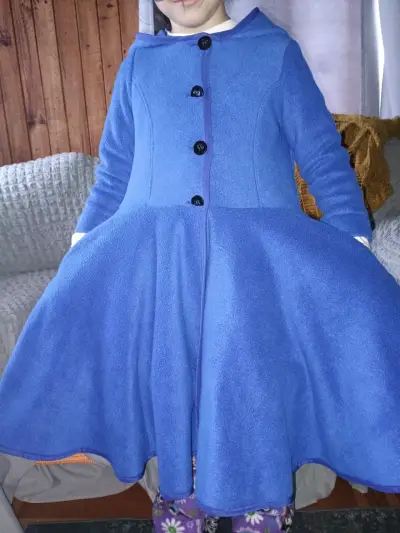 Vestido de cueca más abrigo ,pañuelo, en talla 4-6 - miniatura 1