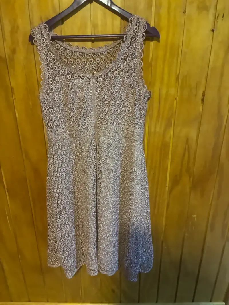 Vestido de encaje beige talla 42 - 3