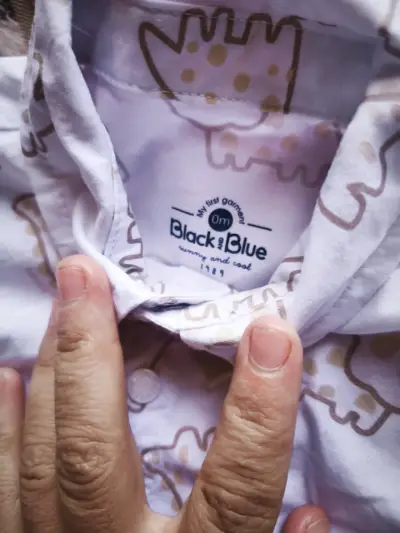 Conjunto de bebé Black and Blue con estampado de barcos - miniatura 1