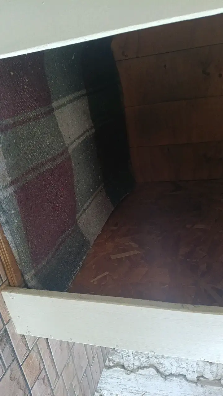 Caseta de Madera para Perros con Diseño de Ladrillo - 4