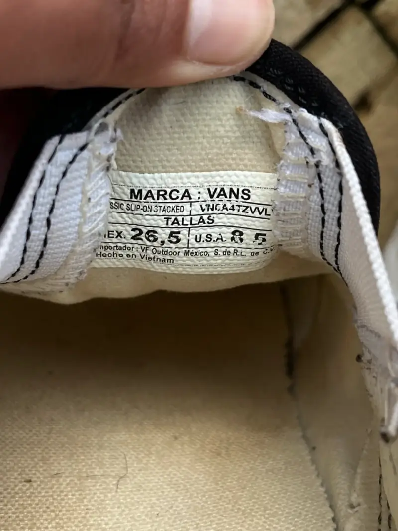 Zapatillas Vans Slip-On Checkerboard Blanco y Negro - 5