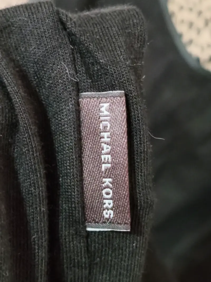 [nueva]Polera Michael Kors negra - 4