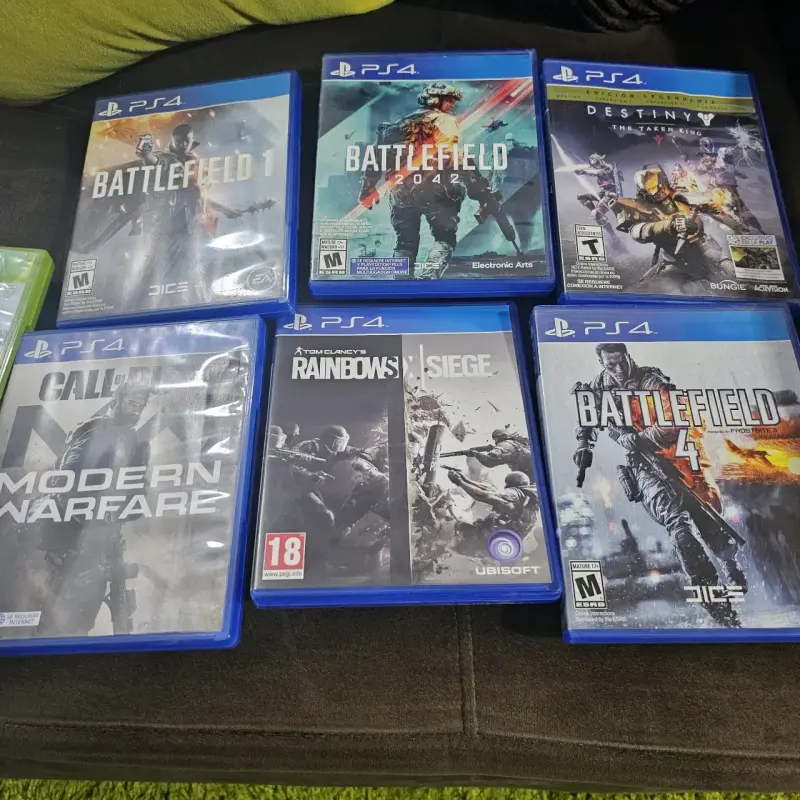 Colección de videojuegos PS4 y Xbox 360 - 1