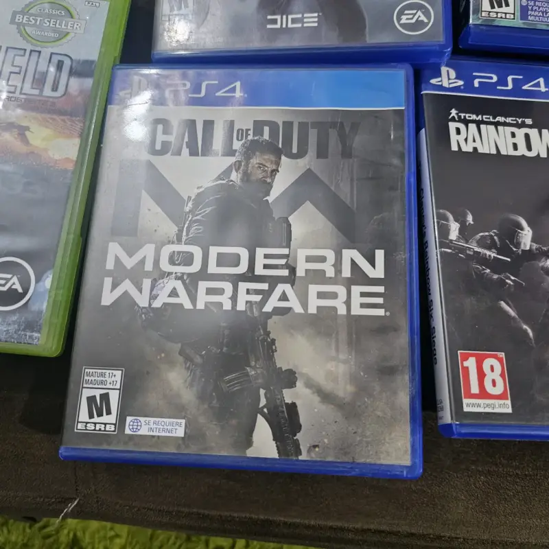 Colección de videojuegos PS4 y Xbox 360 - 2