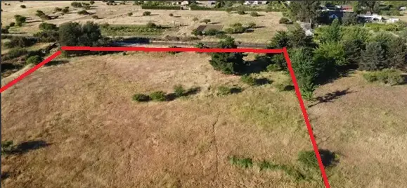 Terreno de 7300 m2 en zona rural - 4