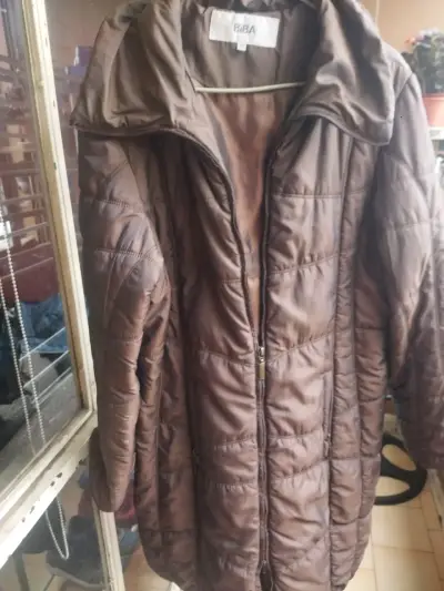 Chaqueta acolchado marrón para mujer - miniatura 2