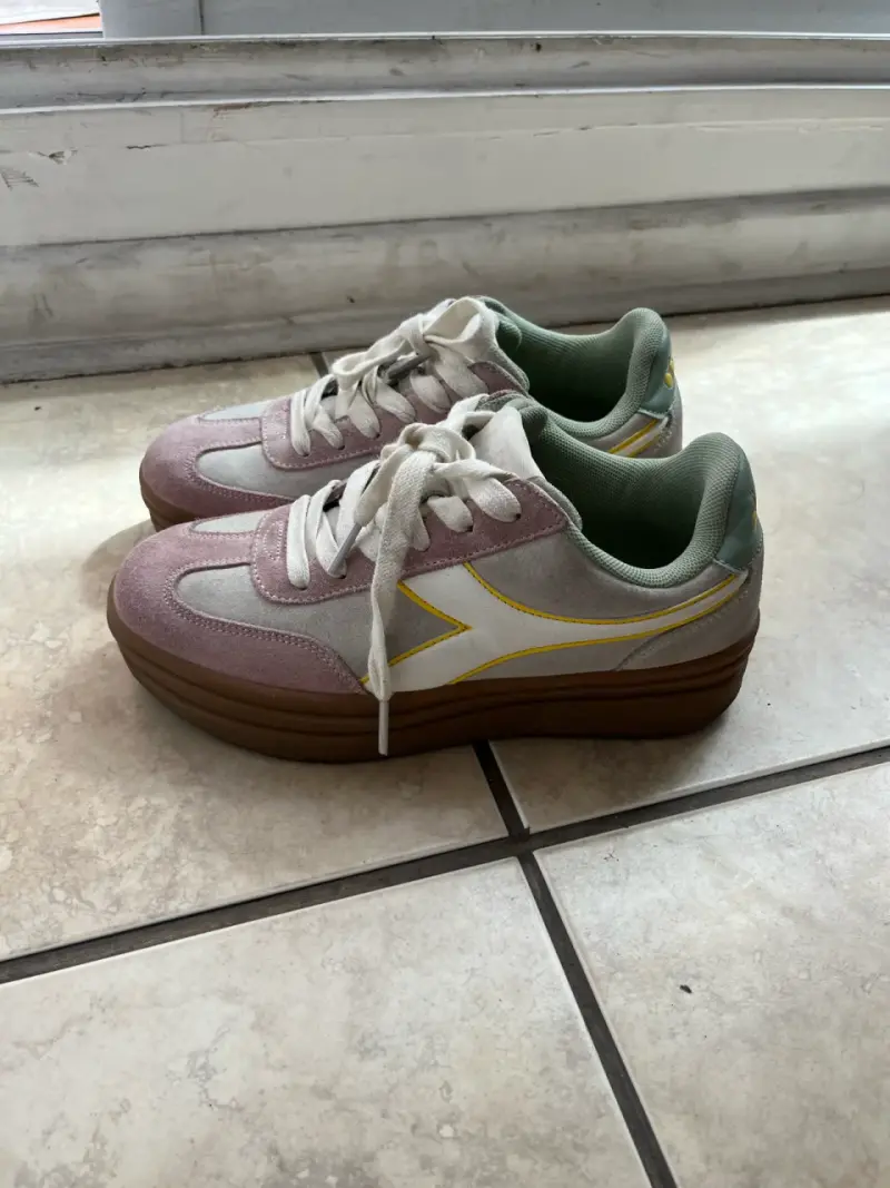 Zapatillas deportivas Diadora color rosa y verde - 3