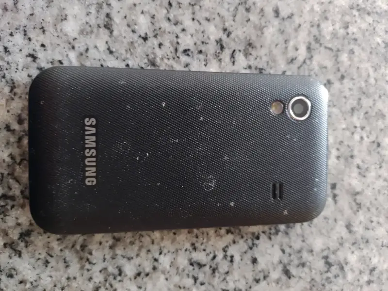 Teléfono Samsung Galaxy Ace en buen estado - 2