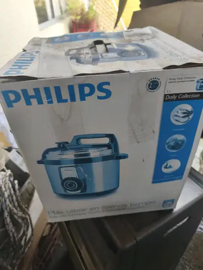 Olla a presión eléctrica Philips Daily Collection 5L - miniatura 1