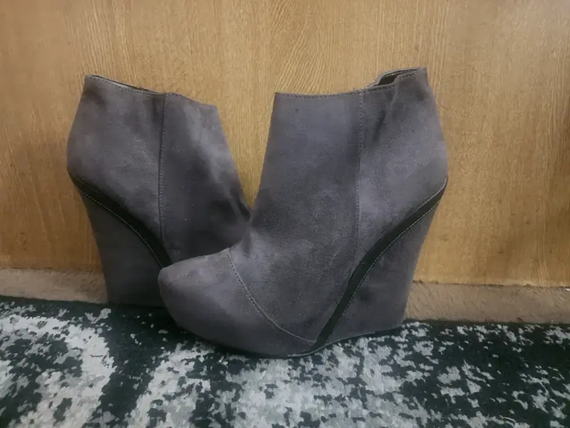 Botines de cuña gris para mujer - 2