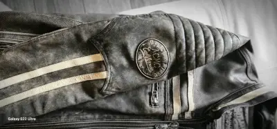 Chaqueta de cuero Affliction estilo biker talla M - miniatura 4