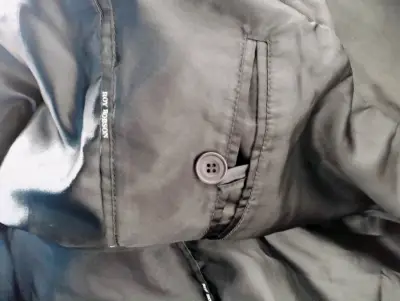 Chaqueta de cuerina negra para hombre - miniatura 2
