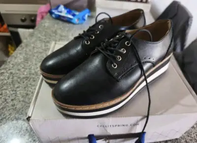 Zapatos de cuero negro con plataforma Call It Spring - miniatura 1