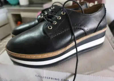 Zapatos de cuero negro con plataforma Call It Spring - miniatura 2