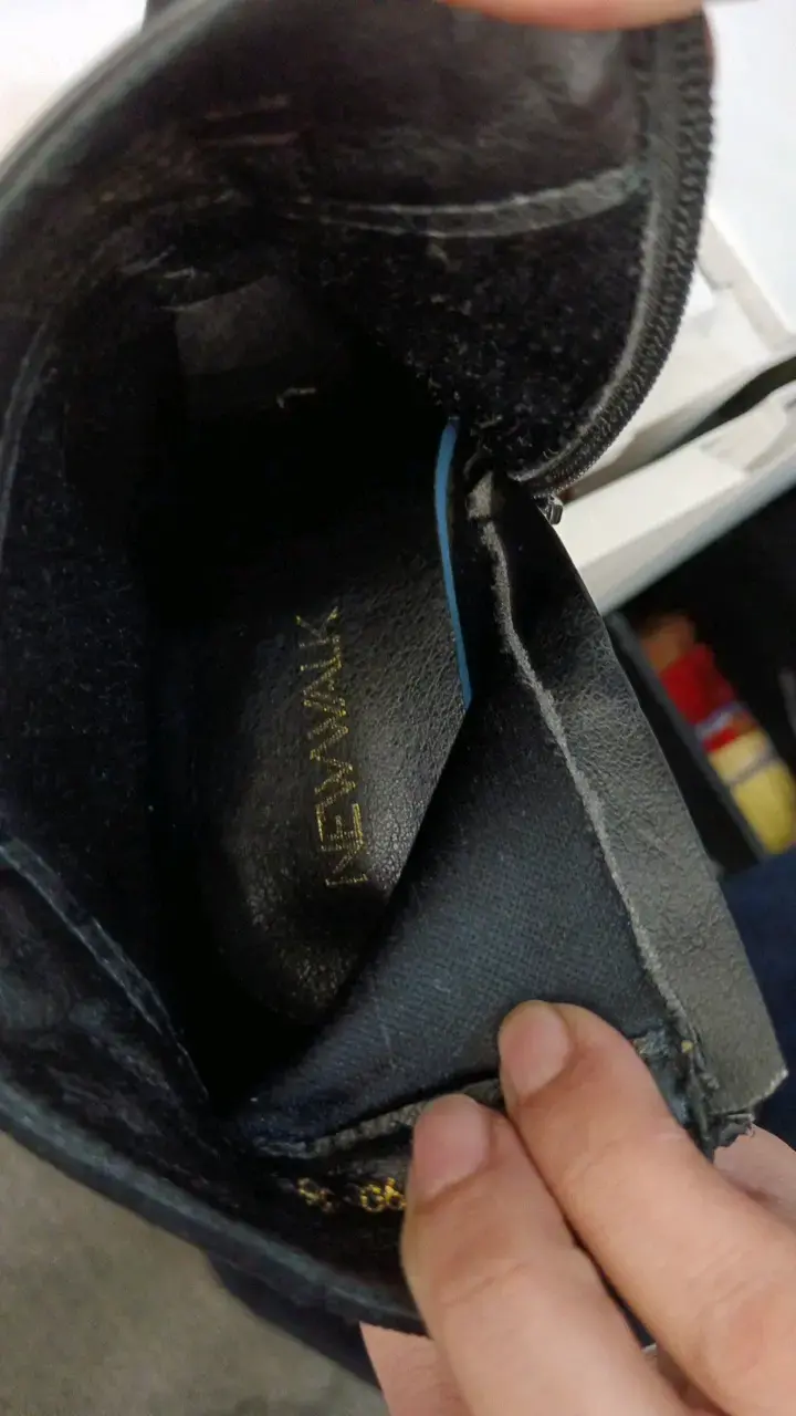 Botines de cuero negro con tacón alto - 3