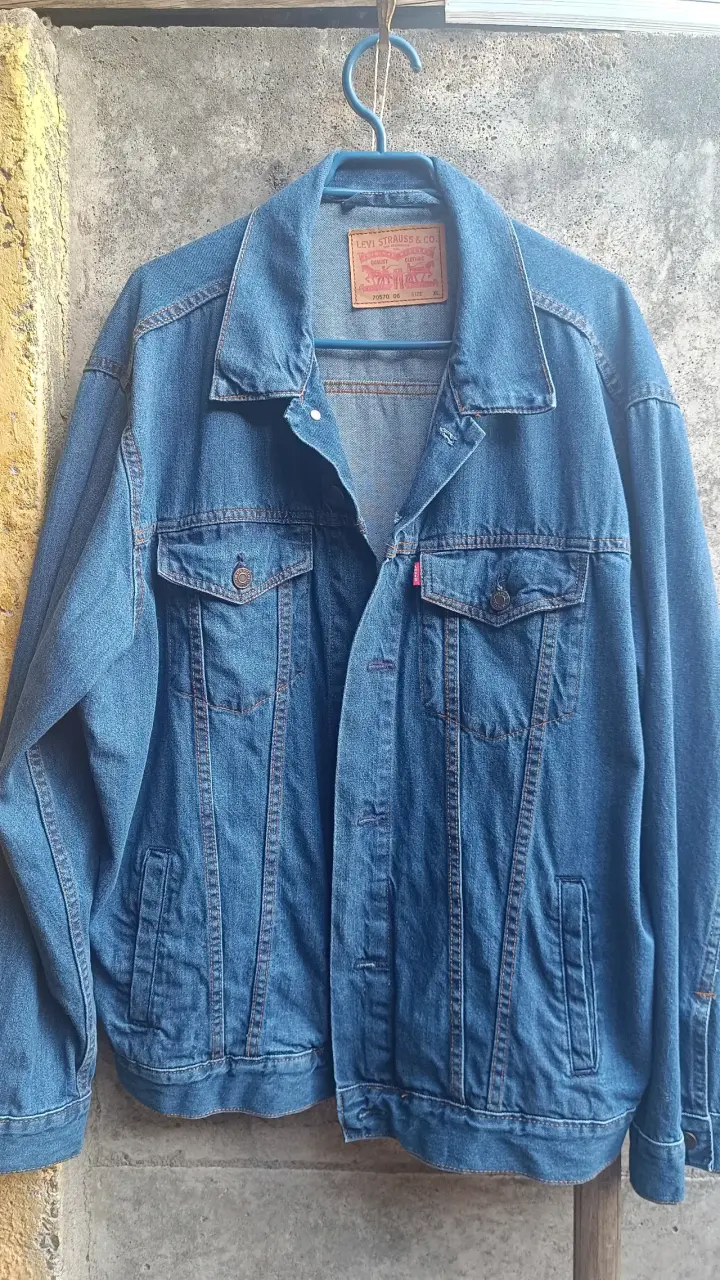 Chaqueta de mezclilla Levi's azul para hombre - 2