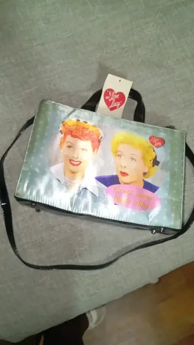 Cartera vintage I Love Lucy con diseño retro - miniatura 1