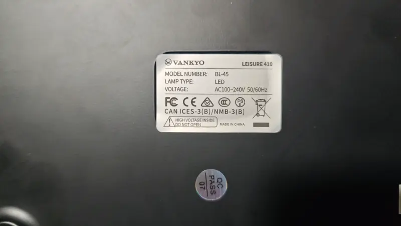 Proyector portátil Vankyo con control remoto - 3