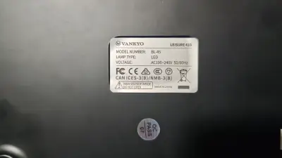 Proyector portátil Vankyo con control remoto - miniatura 3