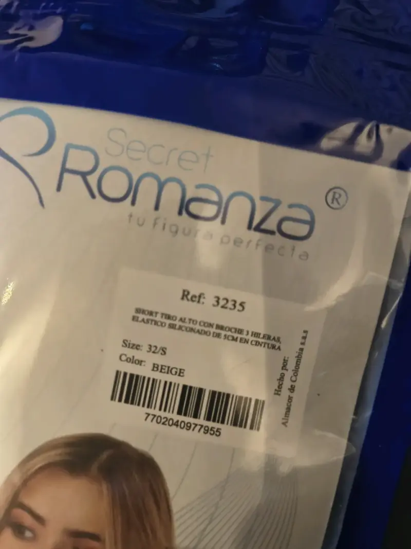 Short cintura alta con broches Secret Romanza - 4