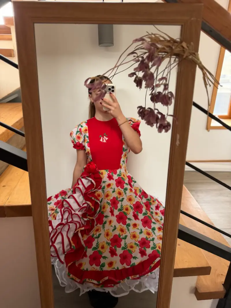 Vestido de cueca floral rojo talla 14 - 3