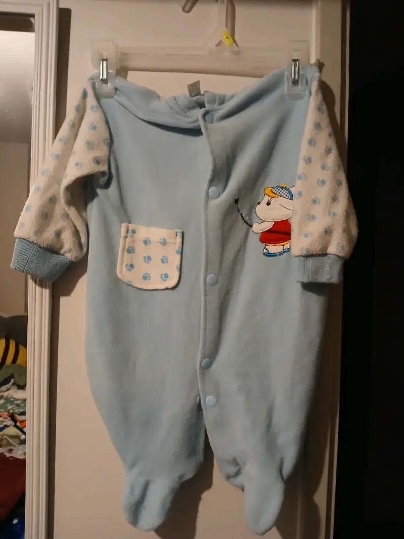 Enterito de bebé azul con diseño de oso - 2