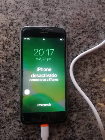 iPhone 6s 16GB Plata en Buen Estado - miniatura 1