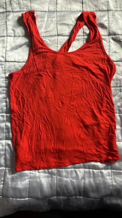 Polera sin mangas roja para mujer - miniatura 1