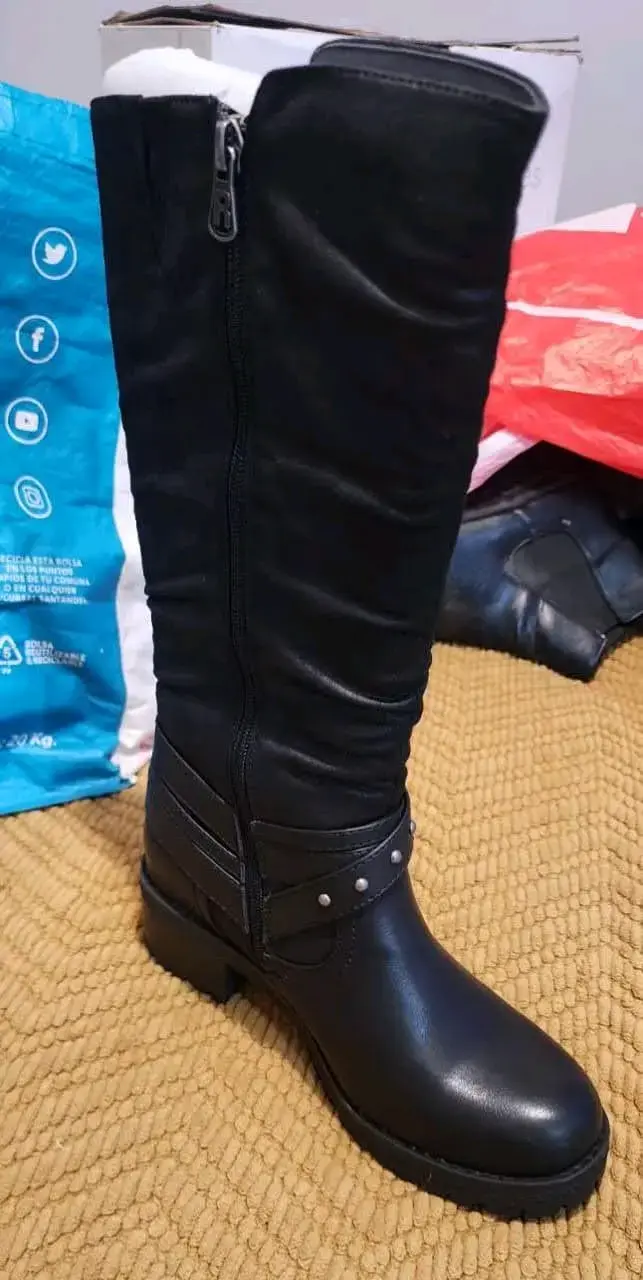 Botas negras nuevas N37 - 4