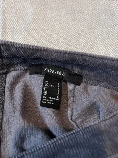 Minfalda Forever 21 con cierre trasero - miniatura 2