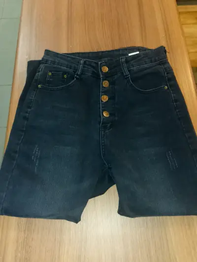 Pantalón negro - miniatura 1