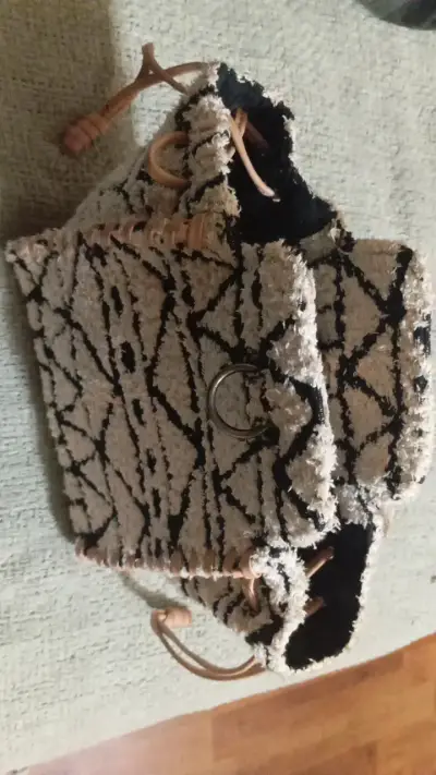 Mochila boho de tela con diseño geométrico - miniatura 2