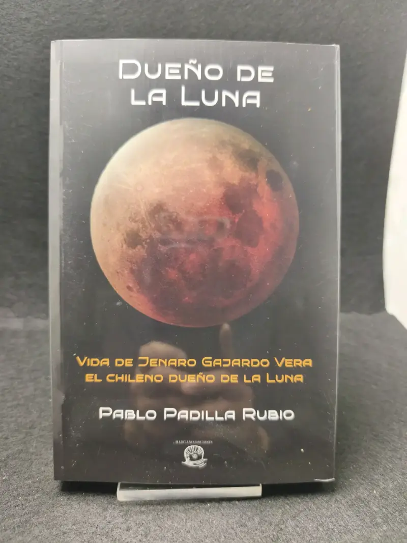 Libro 'Dueño de la Luna' de Pablo Padilla Rubio - 1