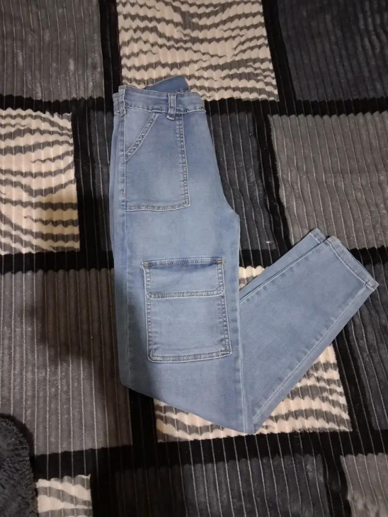 Jeans cargo SNT de mujer - 2