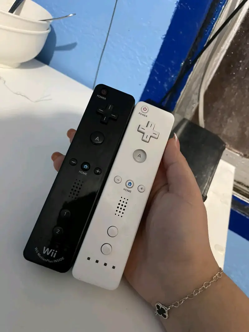 Consola Nintendo Wii Negra desbloqueada - 4