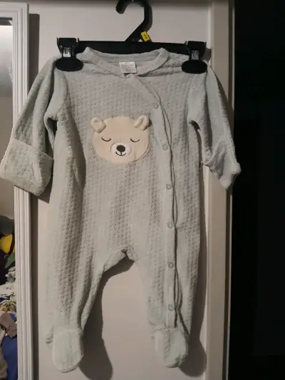 Pijama enterito para bebé Baby Harvest 0-3 meses - miniatura 2