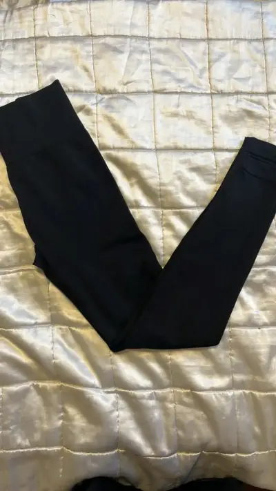 Leggings deportivos negros para mujer - miniatura 1