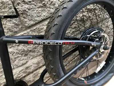 Bicicleta eléctrica fat bike Rebel Prodecotech - miniatura 3