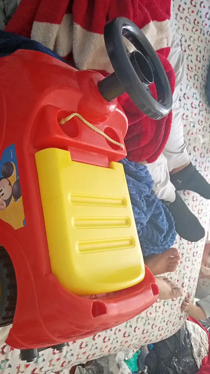 Auto correpasillos infantil Mickey Mouse - 2