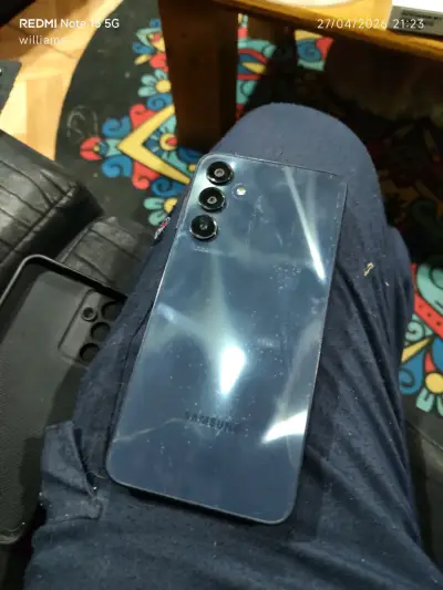Samsung Galaxy A16en buen estado - miniatura 1