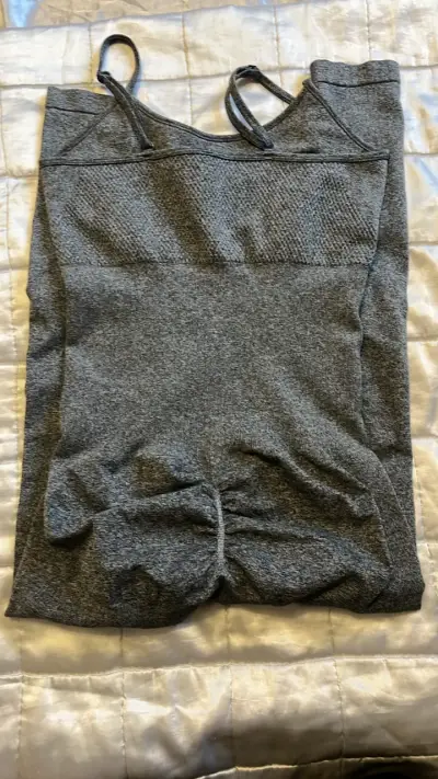 enterizo deportivo gris para mujer - miniatura 2