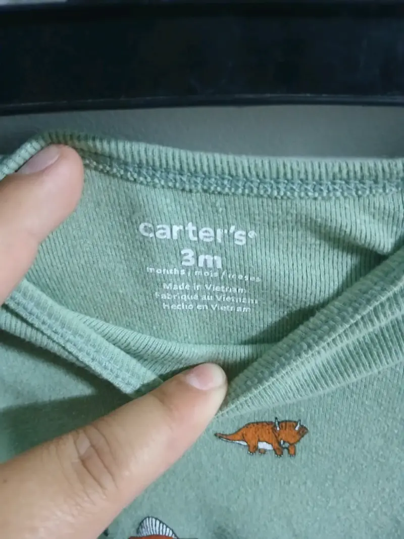 Body de bebé verde con dinosaurios Carter's - 4
