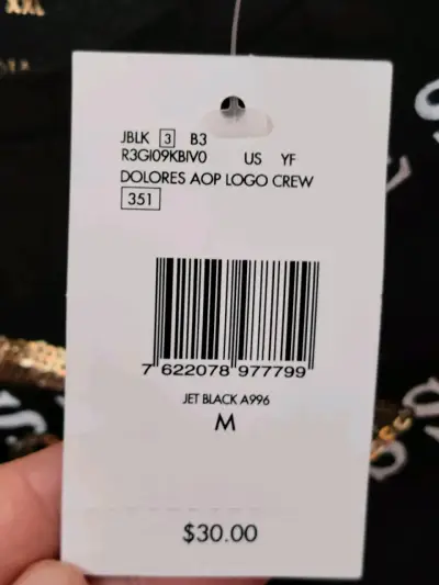 [nueva] Polera negra Guess - miniatura 2
