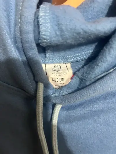 Polerón azul con capucha talla M - miniatura 3