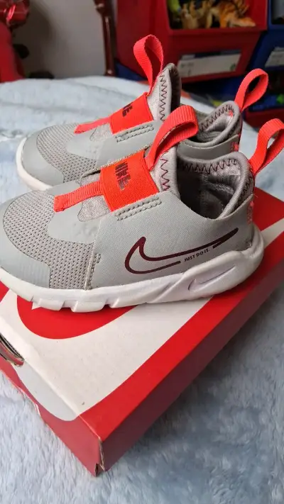 Zapatillas deportivas Nike para niños - miniatura 1