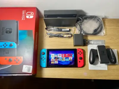 Consola Nintendo Switch con Joy-Con Azul y Rojo - miniatura 1