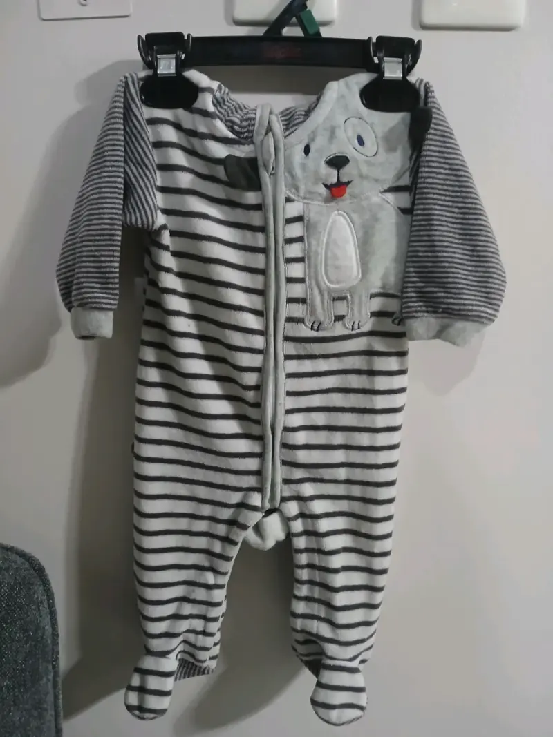 Enterito de bebé rayado con diseño de perro - 2