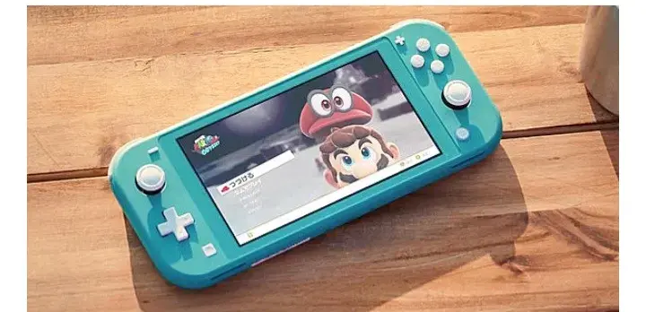 Nintendo Switch Lite Turquesa en buen estado - 2